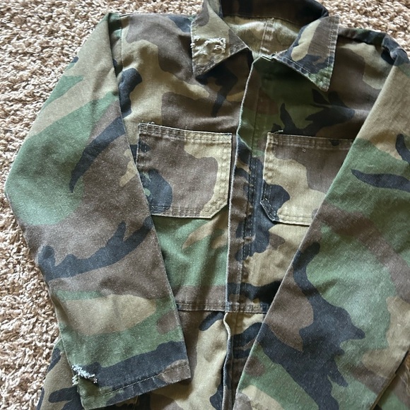 Kids Camouflage Coveralls - Picture 3 of 4